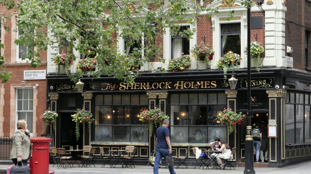 London pub (런던 여행 펍)